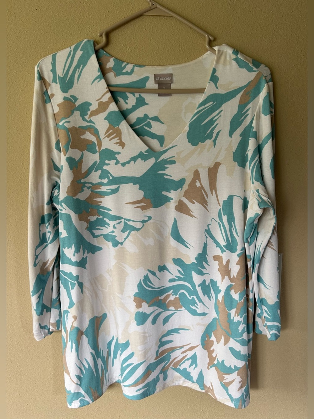 Chico's | Super Soft Rayon Floral Long Sleeve Top